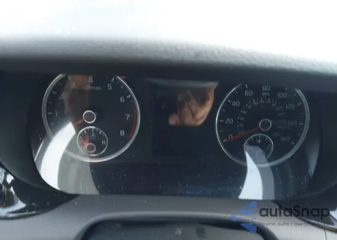 2023 Kia K5 Gt-Line z USA, uszkodzony, nr VIN 5XXG64J22PG165996